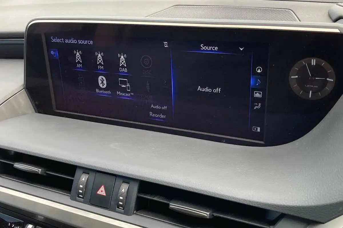 2021-lexus-es-300h-25-es-218bhp-without-navigation-big-20