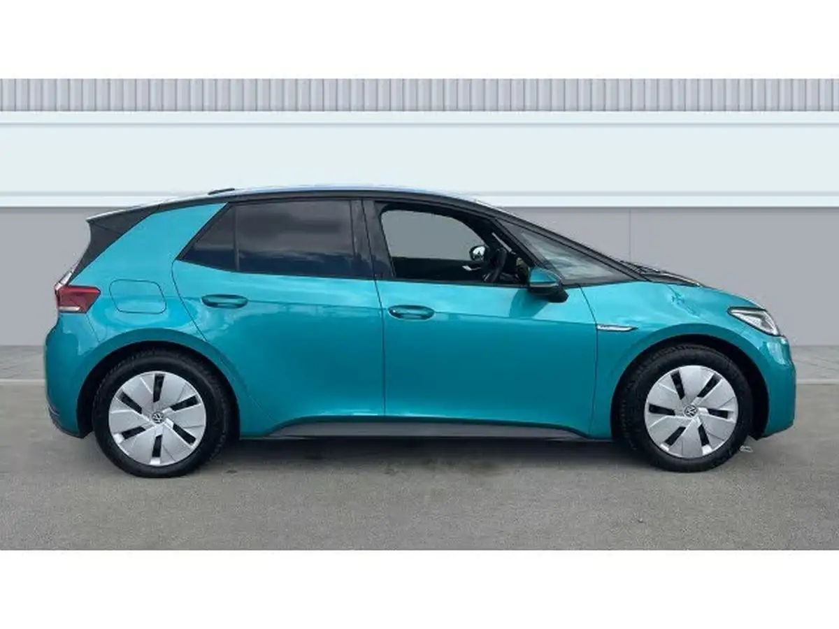 2022-volkswagen-id3-e-family-204ps-performance-big-4