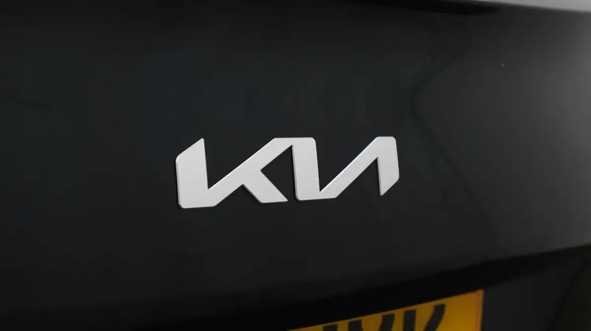 2022-kia-xceed-10-t-gdi-2-big-21