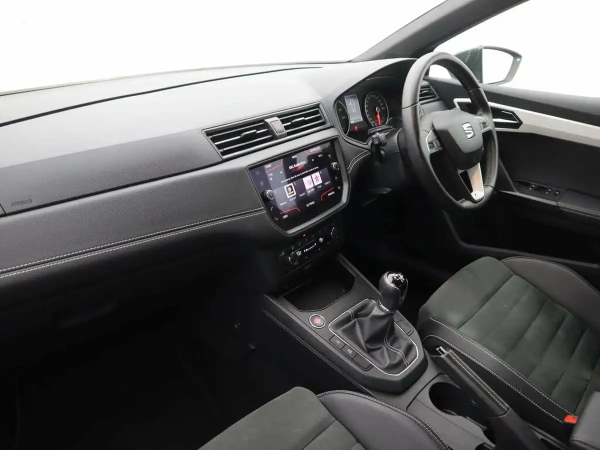 2020-seat-ibiza-10-tsi-xcellence-95ps-big-8