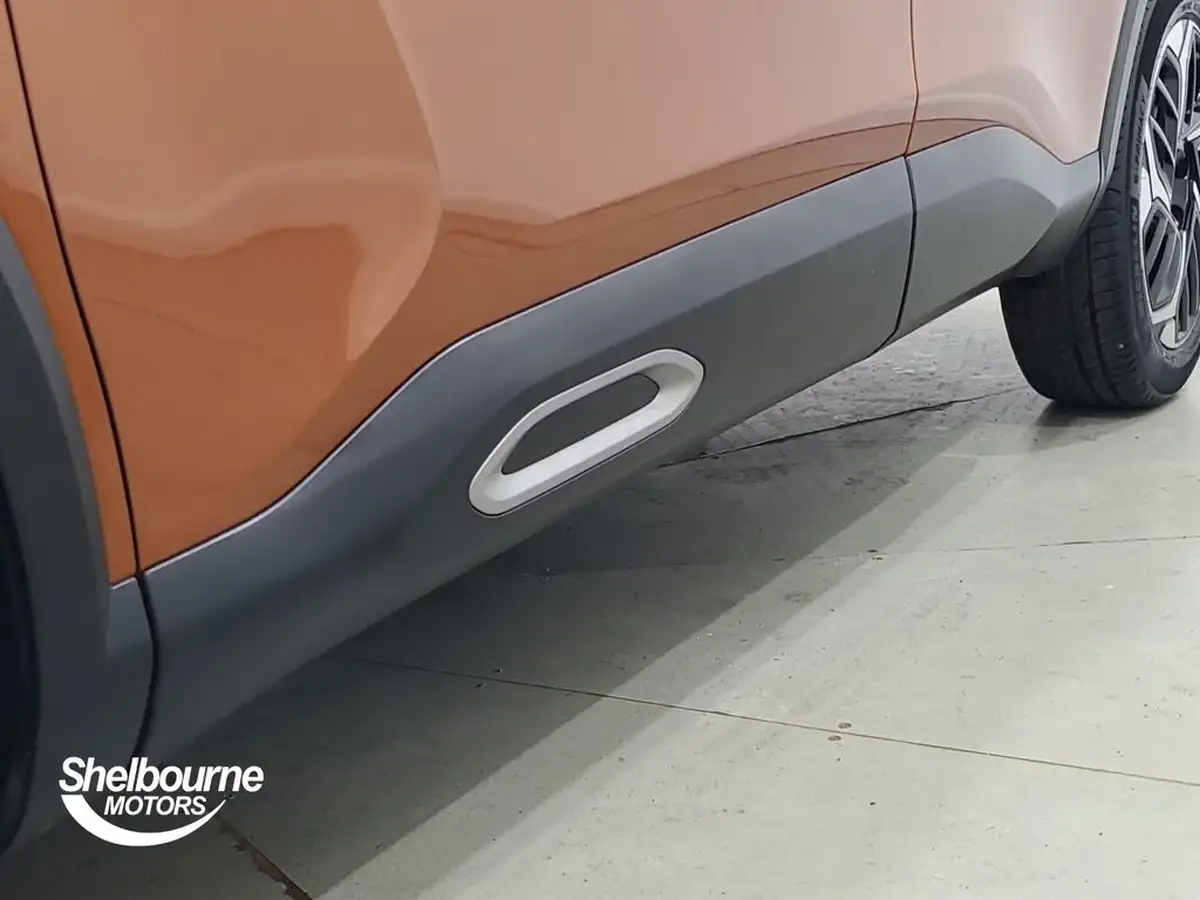 2022-citroen-c4-12-puretech-shine-130ps-big-42