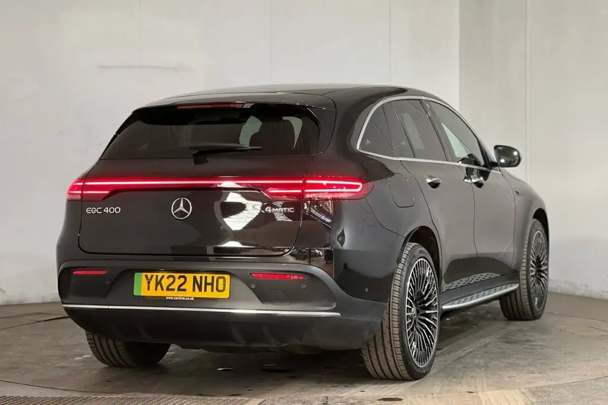 2022-mercedes-benz-eqc-e-eqc-400-amg-line-premium-big-17