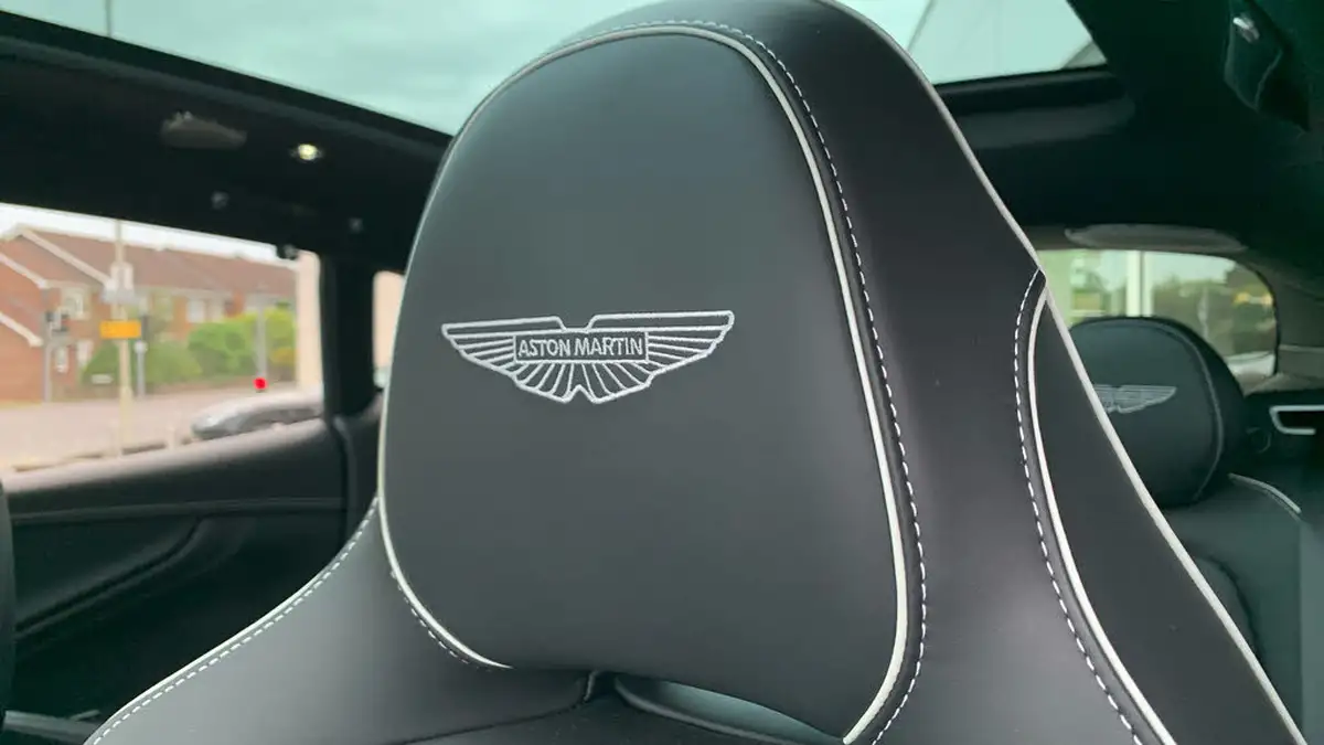 2024-aston-martin-dbx-40-v8-big-4