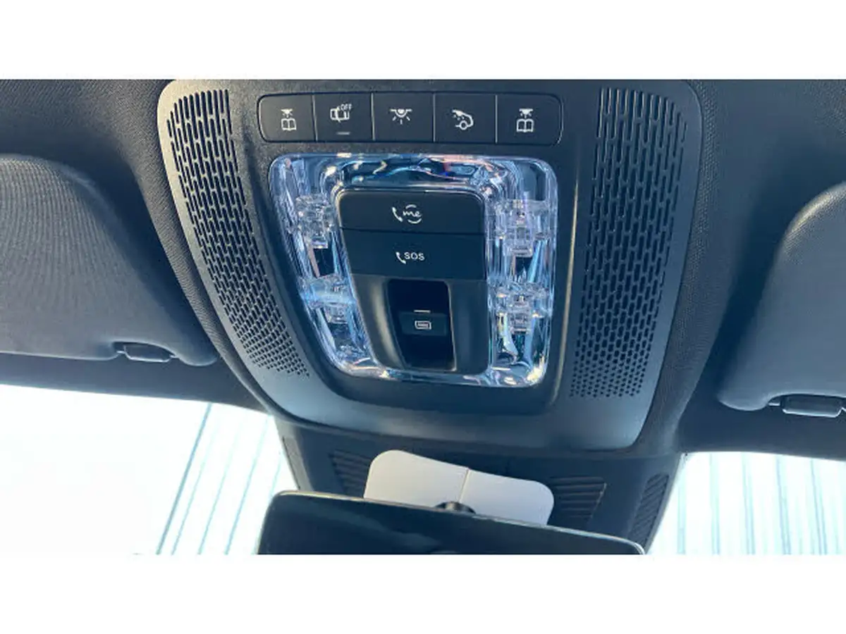 2021-mercedes-benz-glb-class-13-glb200-amg-line-premium-plus-7-8g-tronic-big-48
