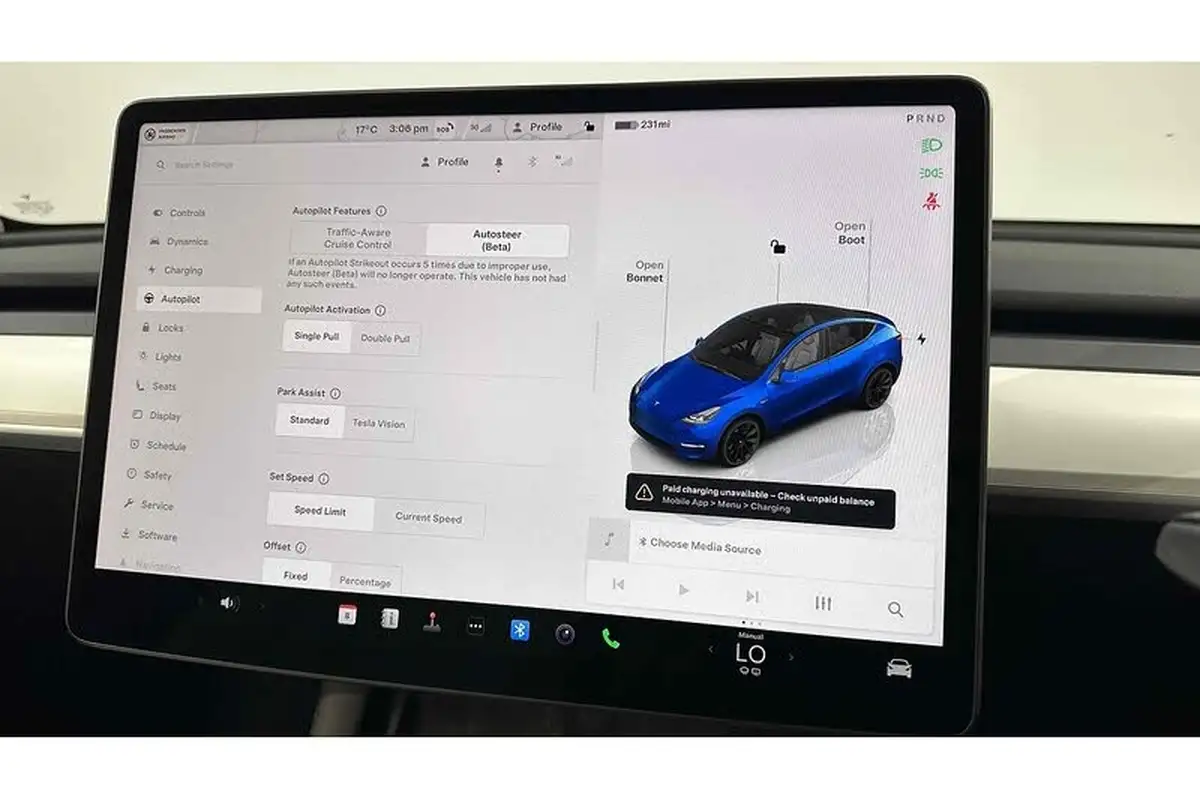 2022-tesla-model-y-e-long-range-big-42