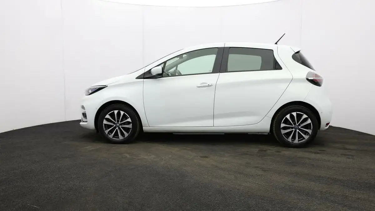 2021-renault-zoe-e-i-gt-line-rapid-charge-big-3