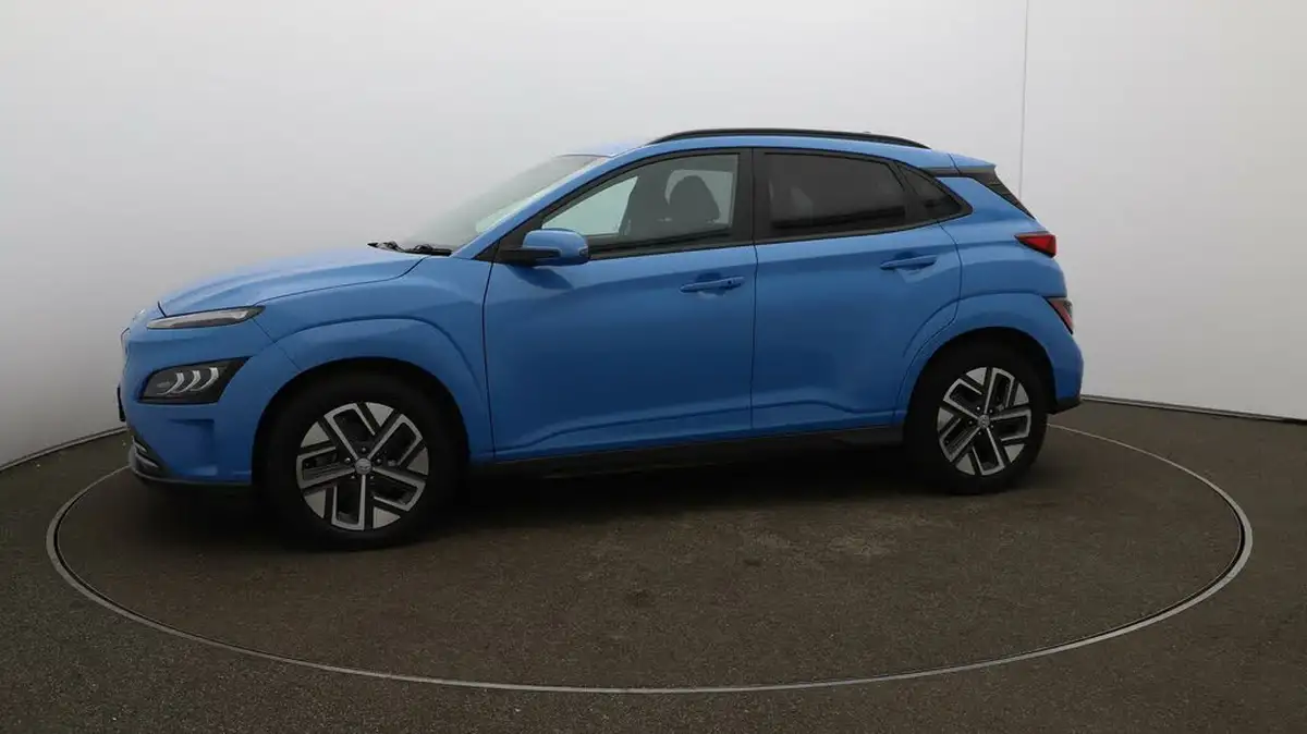 2022-hyundai-kona-e-premium-204ps-64kwh-7kw-obc-big-66