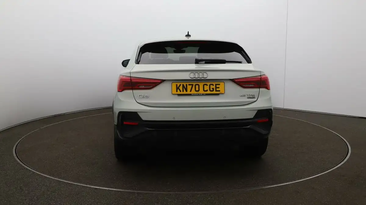 2020-audi-q3-20-45-tfsi-edition-1-sportback-big-59