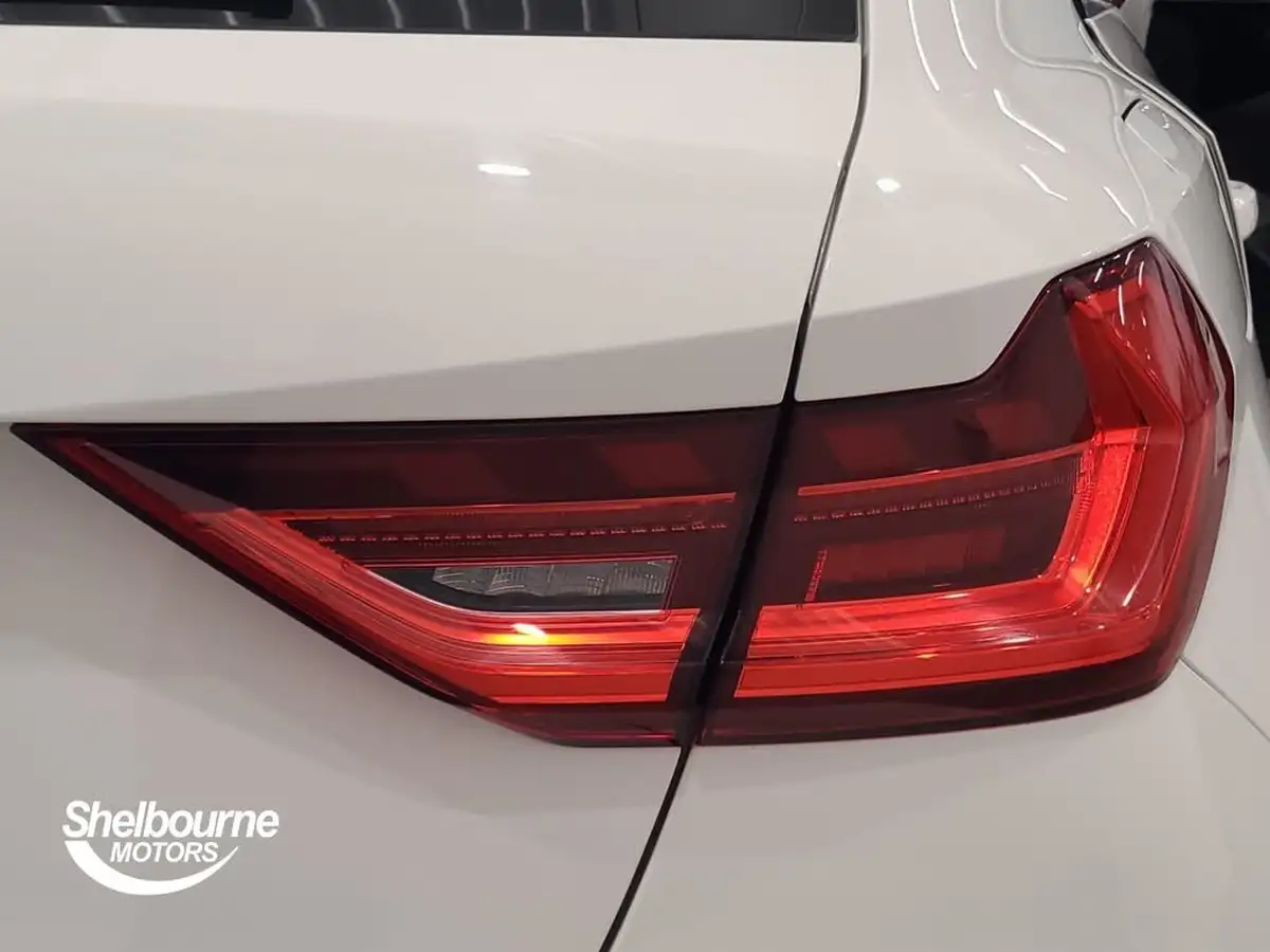 2021-audi-a1-10-25-tfsi-sport-big-22