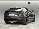 2022-lamborghini-urus-40-no-trim-small-2