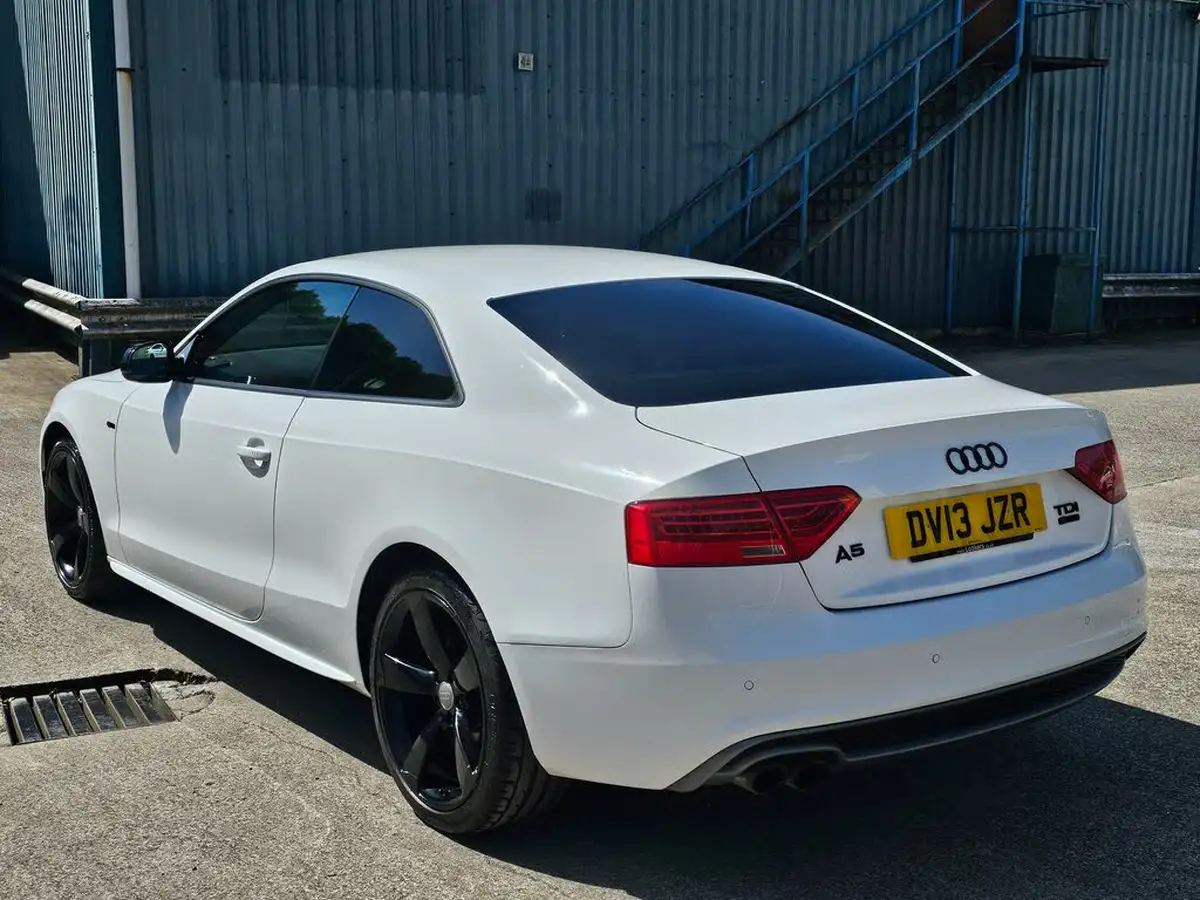 2013-audi-a5-20td-black-edition-177ps-coupe-2d-big-7