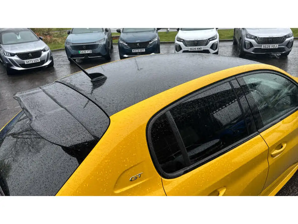 2021-peugeot-208-15-bluehdi-gt-line-big-41