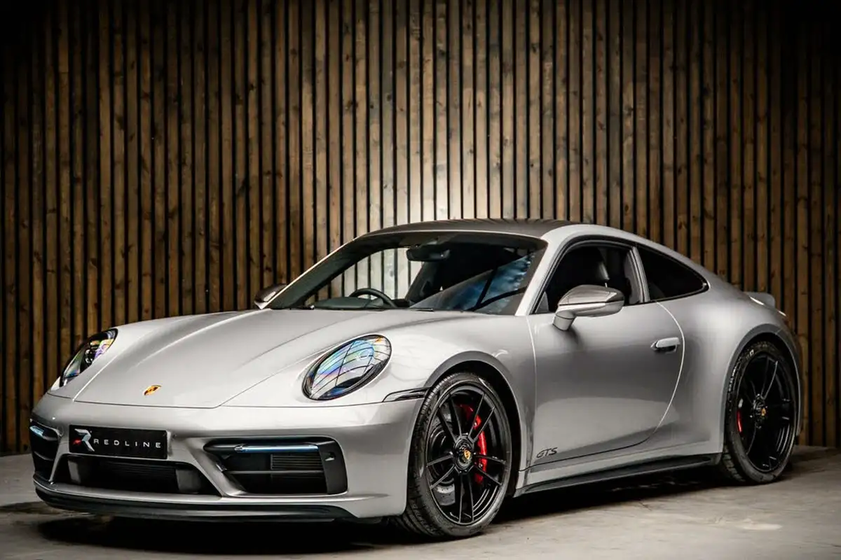 2022-porsche-911-30-carrera-gts-coupe-big-7