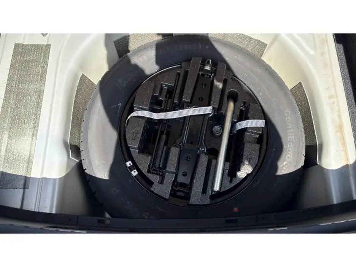 2020-skoda-scala-15-tsi-se-l-big-66