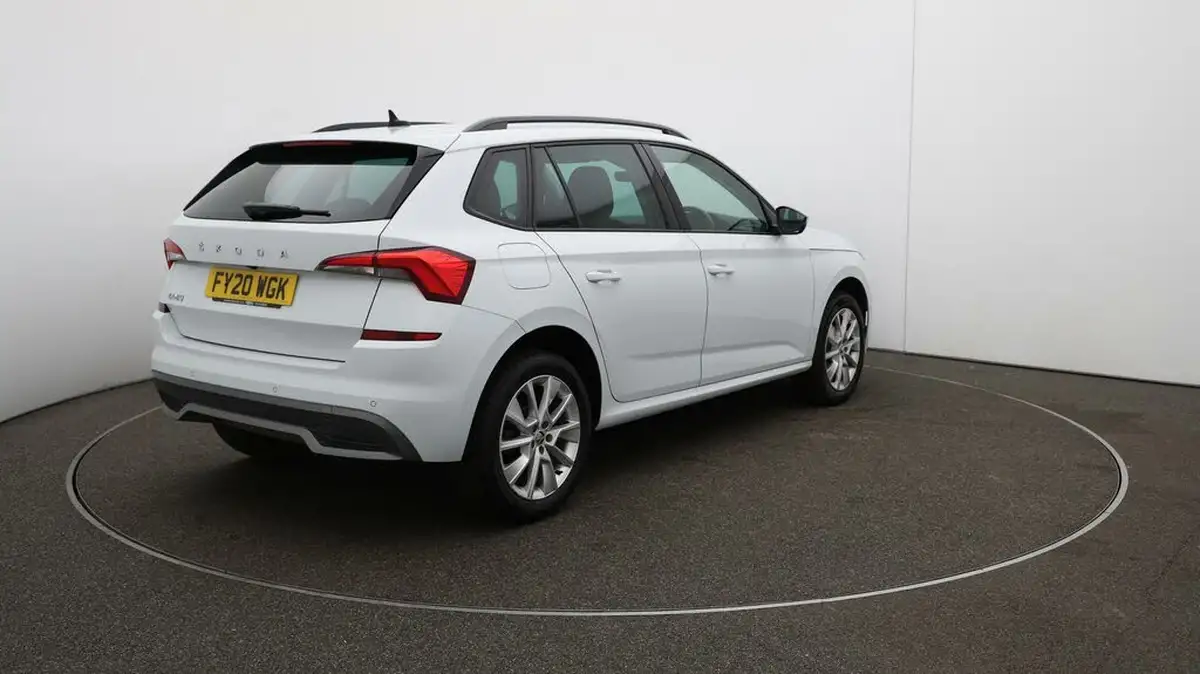 2020-skoda-kamiq-10-tsi-se-115ps-big-7