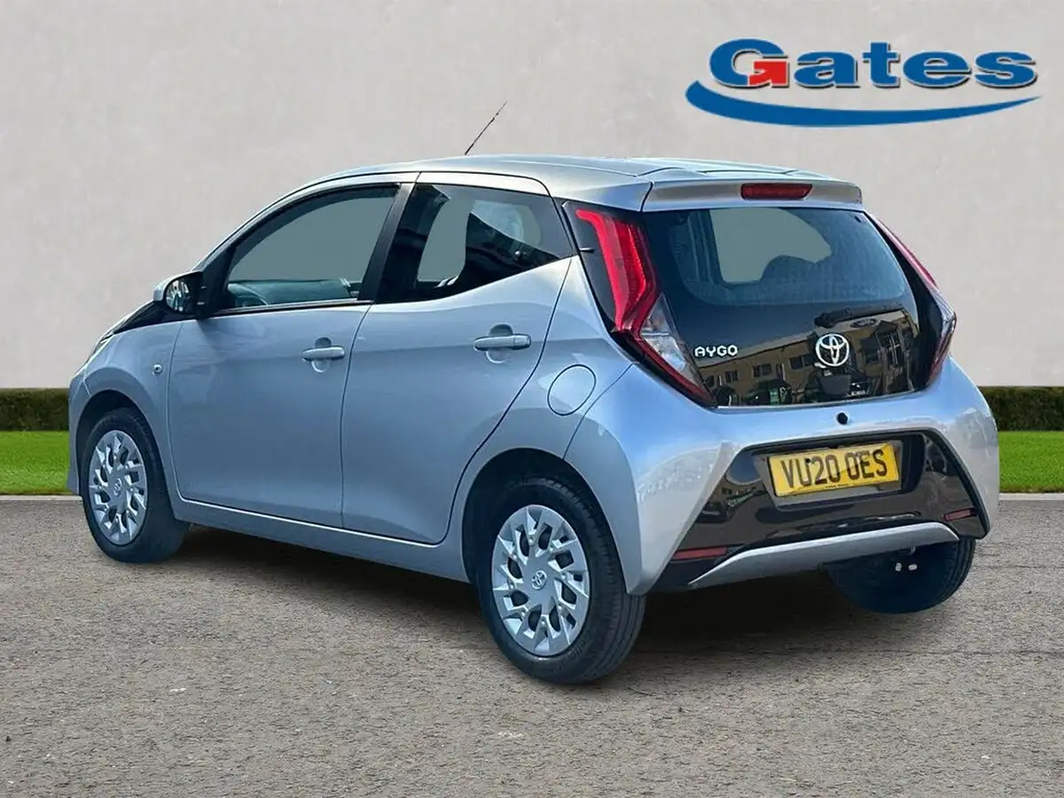 2020-toyota-aygo-10-vvt-i-x-play-tss-x-shift-big-4