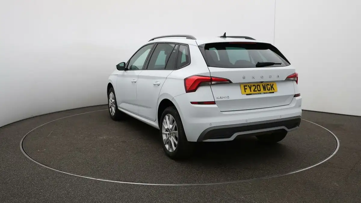 2020-skoda-kamiq-10-tsi-se-115ps-big-59
