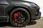 2022-lamborghini-urus-40-no-trim-small-5