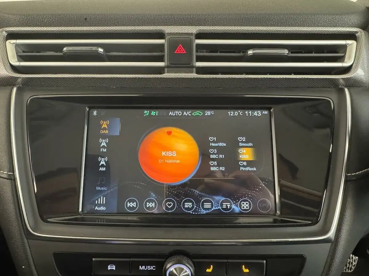 2021-mg-mg5-e-exclusive-ev-long-range-big-46