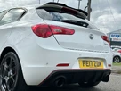 2017-alfa-romeo-giulietta-17-veloce-small-6
