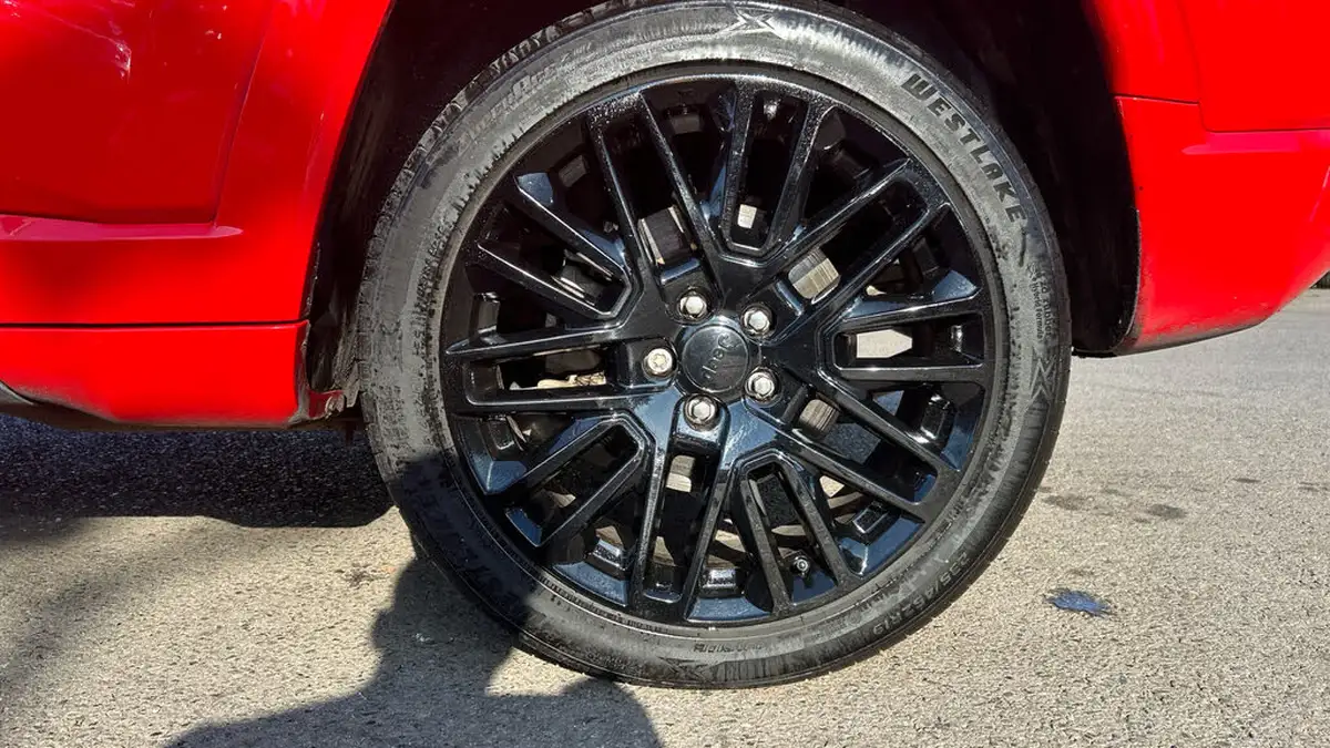 2023-jeep-compass-13-gse-s-big-14