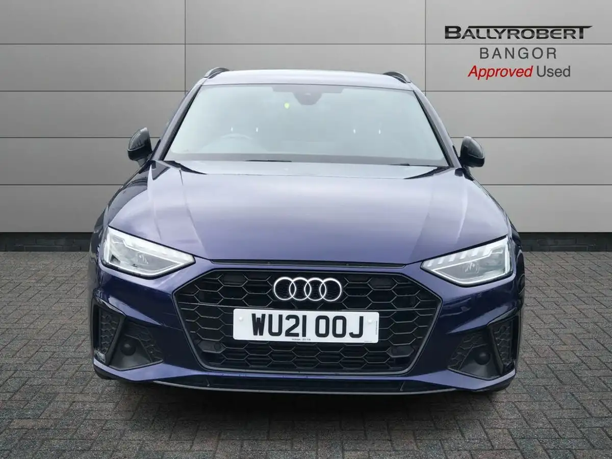 2021-audi-a4-avant-20-35-tfsi-black-edition-s-tronic-big-10