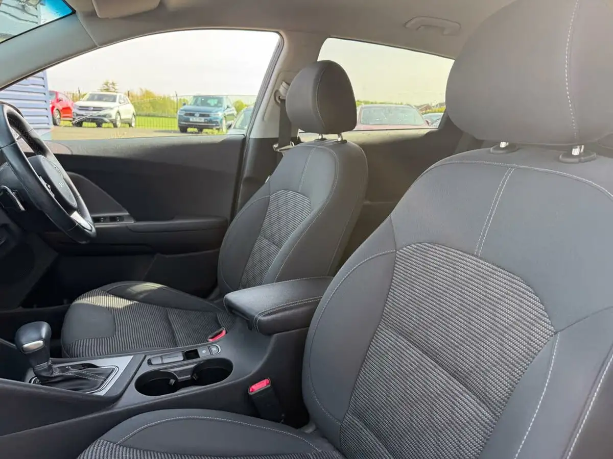 2022-kia-niro-16-gdi-2-139bhp-156kwh-big-13