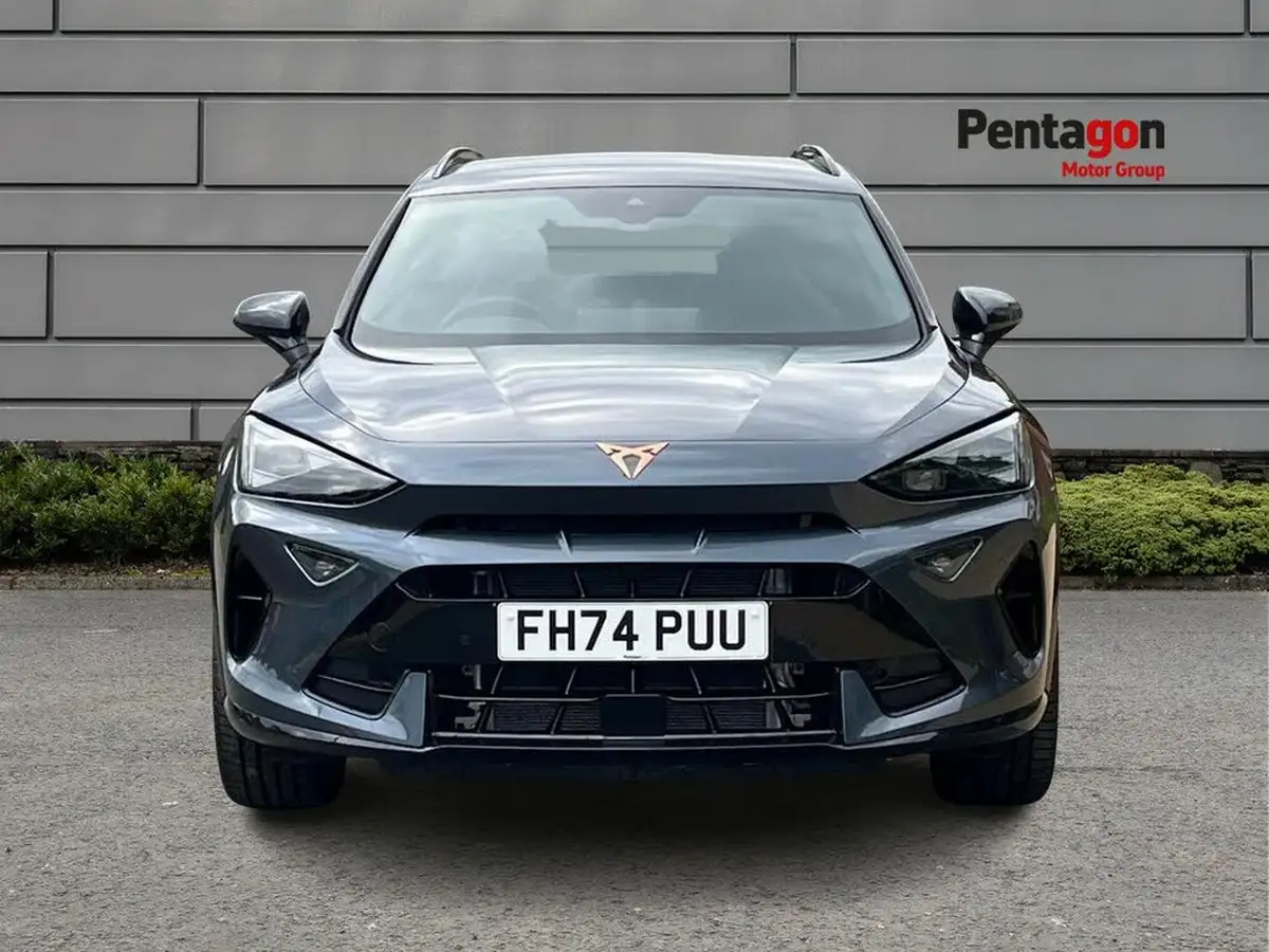 2025-cupra-formentor-15-e-hybrid-vz1-big-13