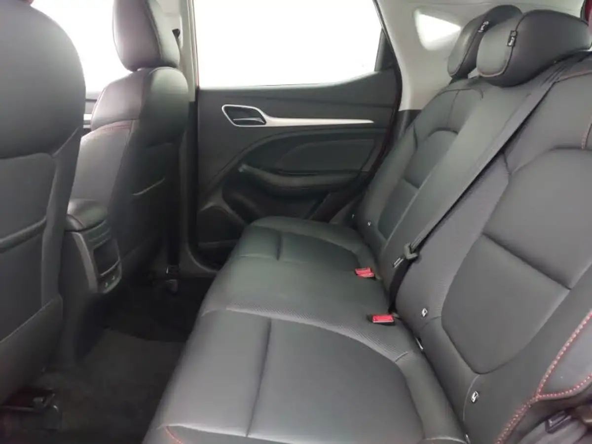 2023-mg-zs-suv-10t-gdi-exclusive-big-5