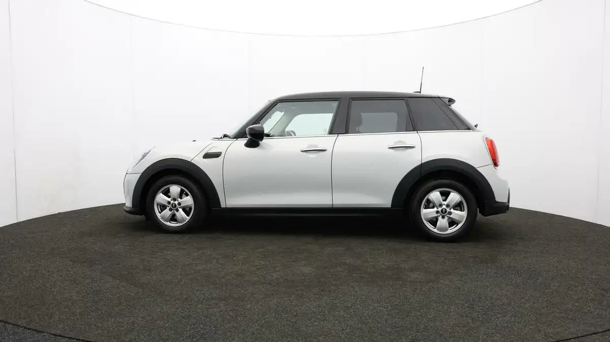 2022-mini-cooper-15-cooper-classic-hatchback-5d-auto-big-70