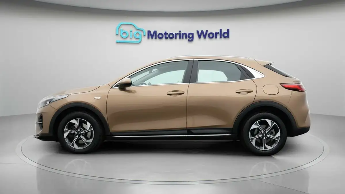 2022-kia-xceed-10-t-gdi-2-big-3