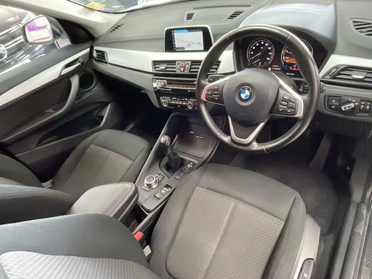 2018-bmw-x1-15-sdrive-18i-se-134bhp-big-23