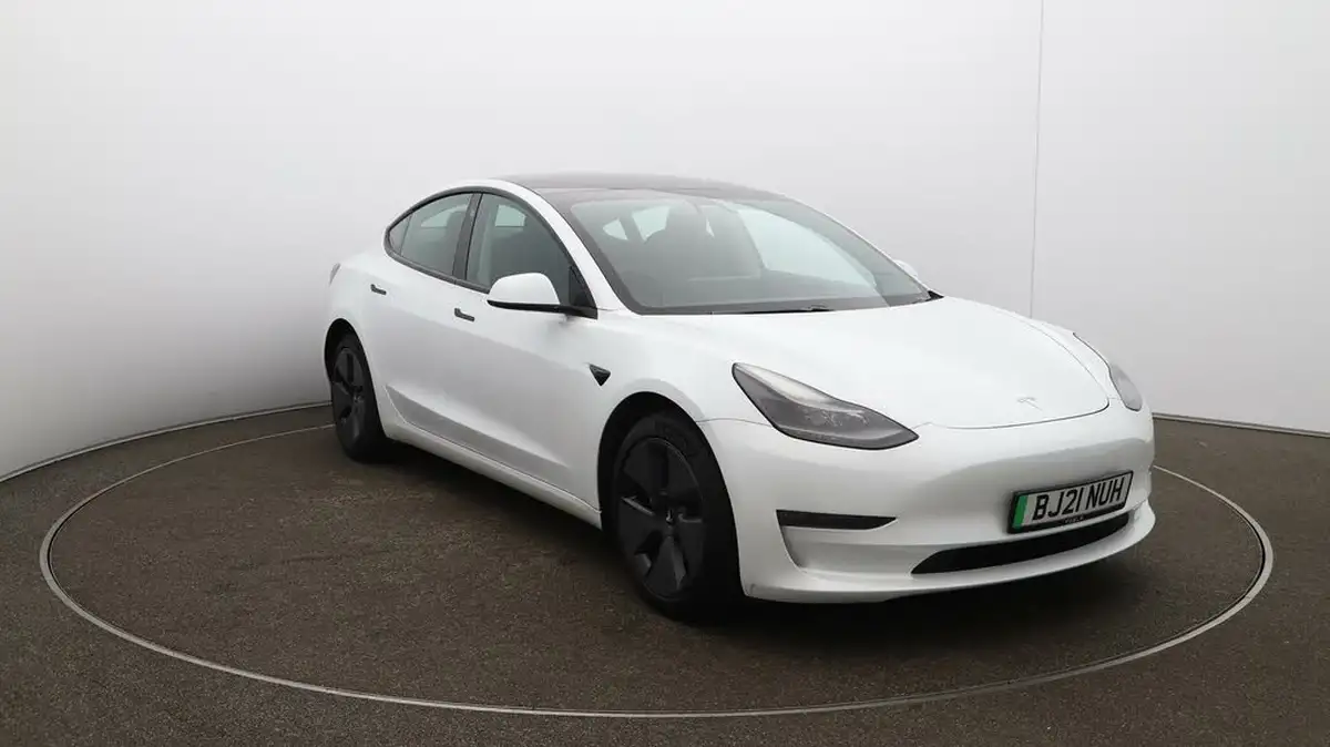 2021-tesla-model-3-e-long-range-4x4-big-41