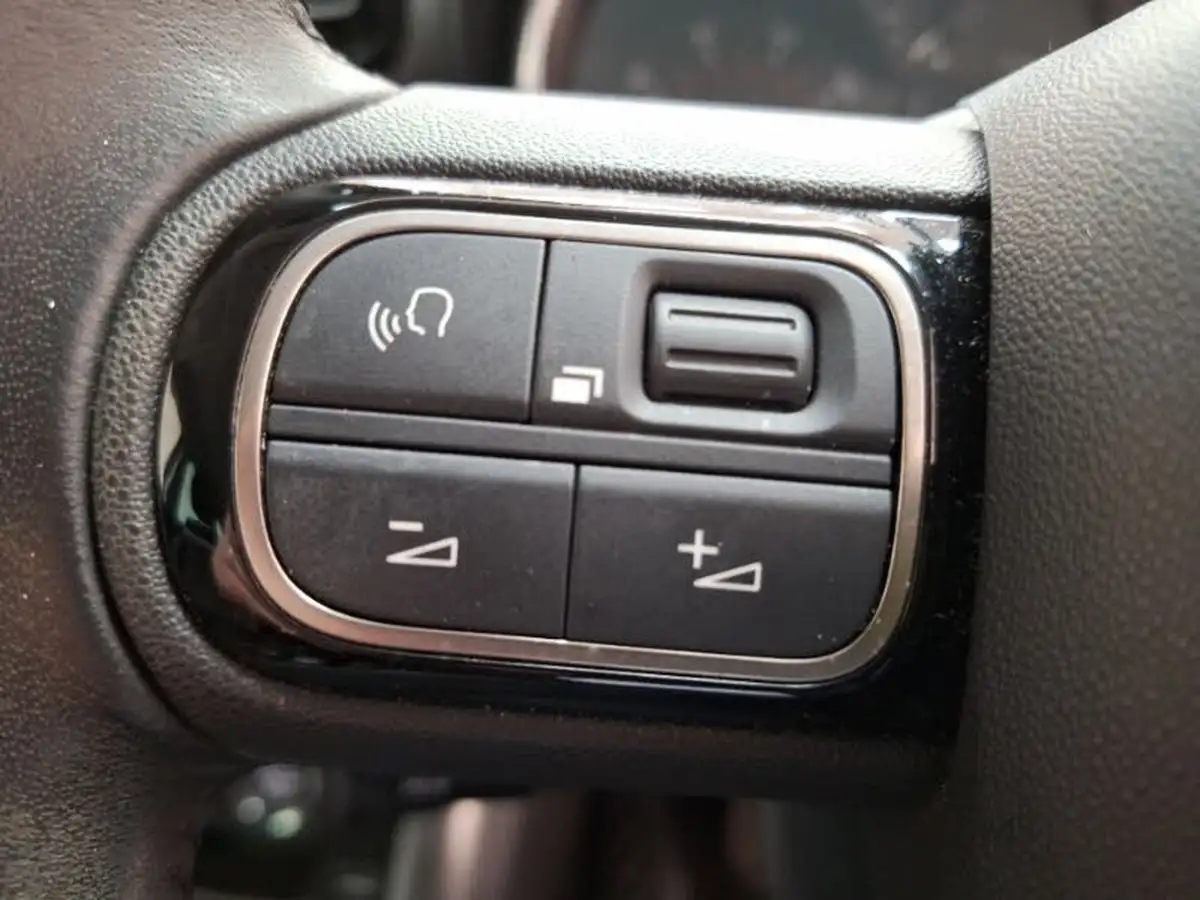 2019-citroen-c3-aircross-12-puretech-flair-110ps-ss-big-15