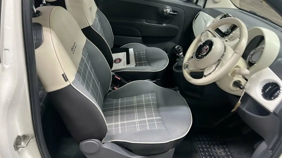 2015-fiat-500-12-lounge-ss-big-6