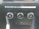 2022-renault-captur-13-tce-iconic-edition-small-16
