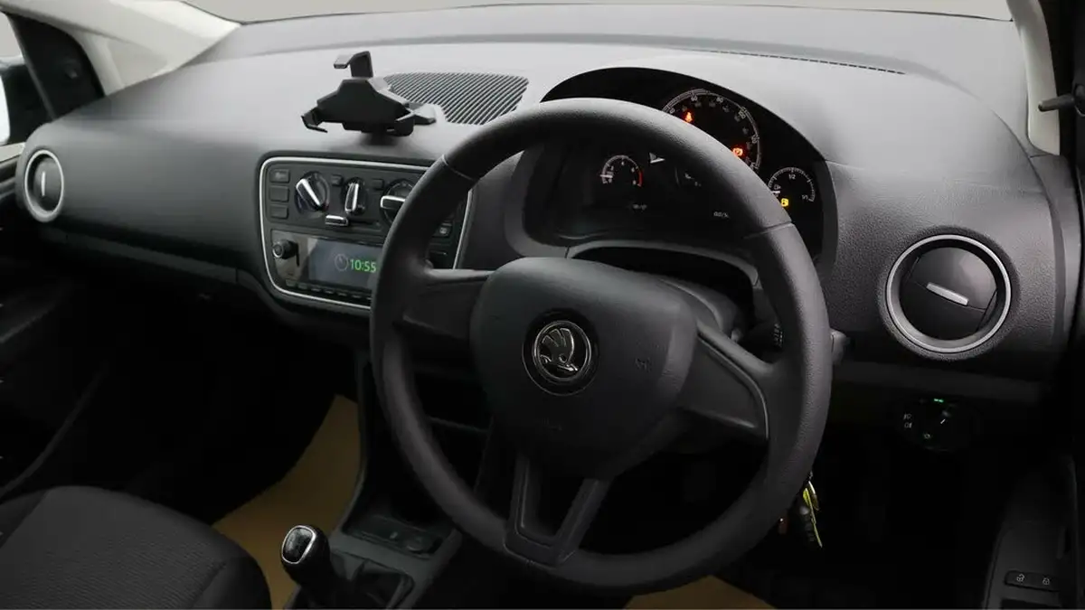 2018-skoda-citigo-10-colour-edition-greentech-5d-big-8