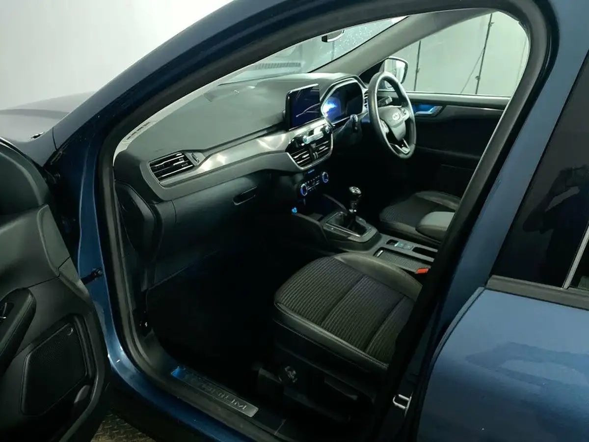 2021-ford-kuga-15-titanium-edition-big-16