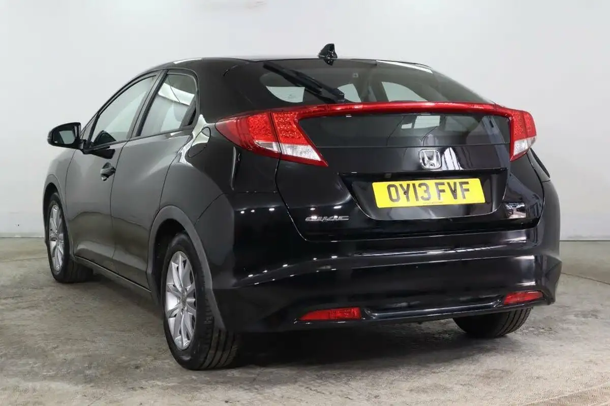 2013-honda-civic-18-se-auto-big-5