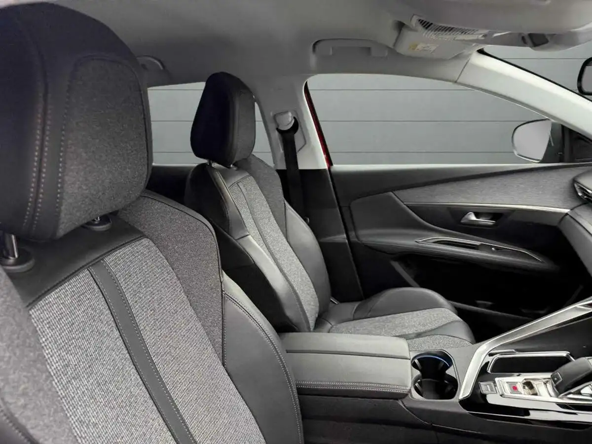 2020-peugeot-3008-suv-12-puretech-allure-eat8-big-25