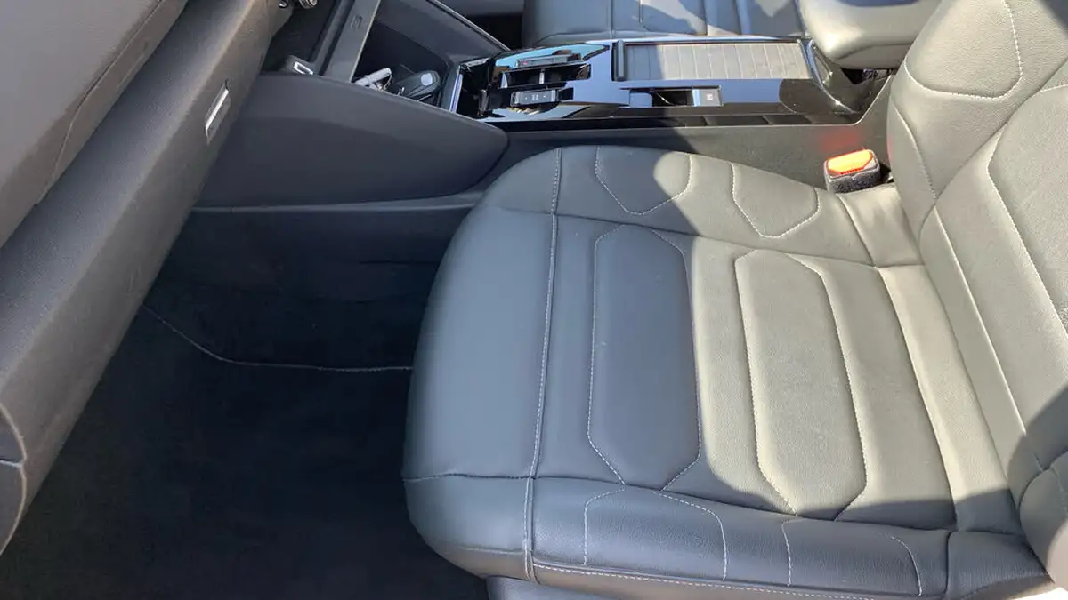 2021-citroen-c4-12-puretech-shine-plus-155ps-big-11