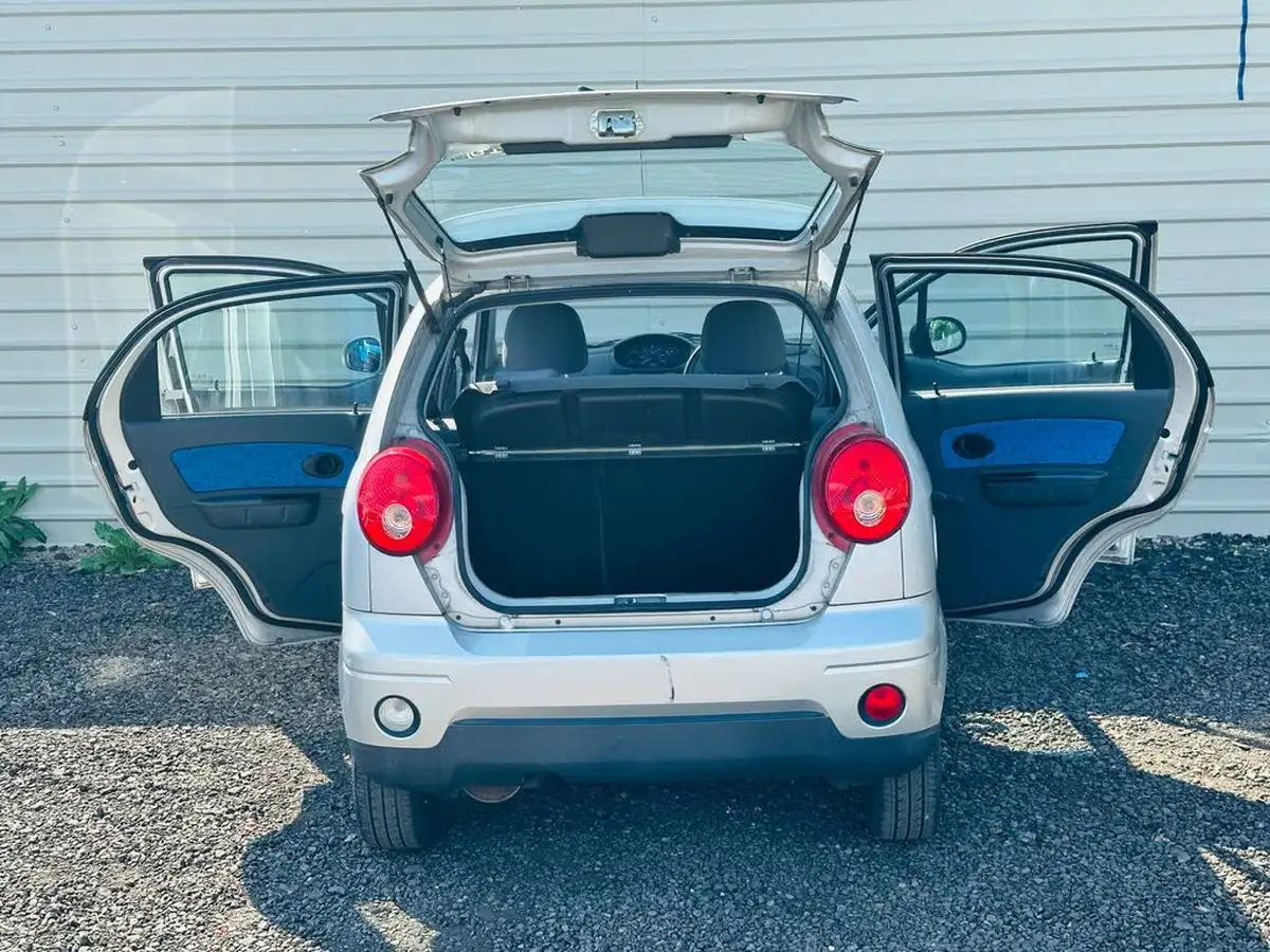 2009-chevrolet-matiz-10-se-big-11