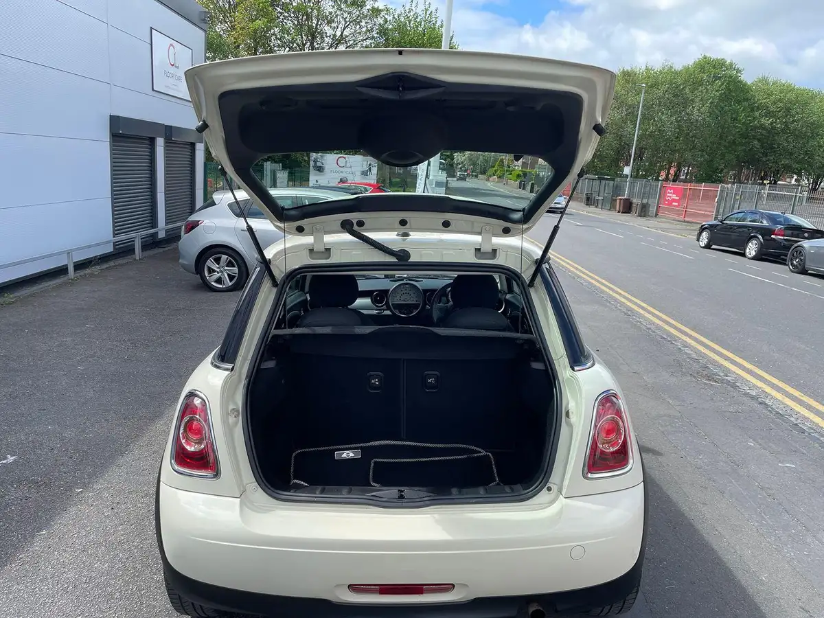 2011-mini-cooper-16-first-big-13