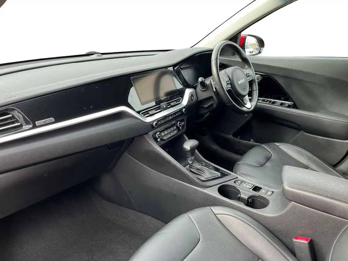 2022-kia-niro-16-gdi-4-139bhp-132kwh-big-13