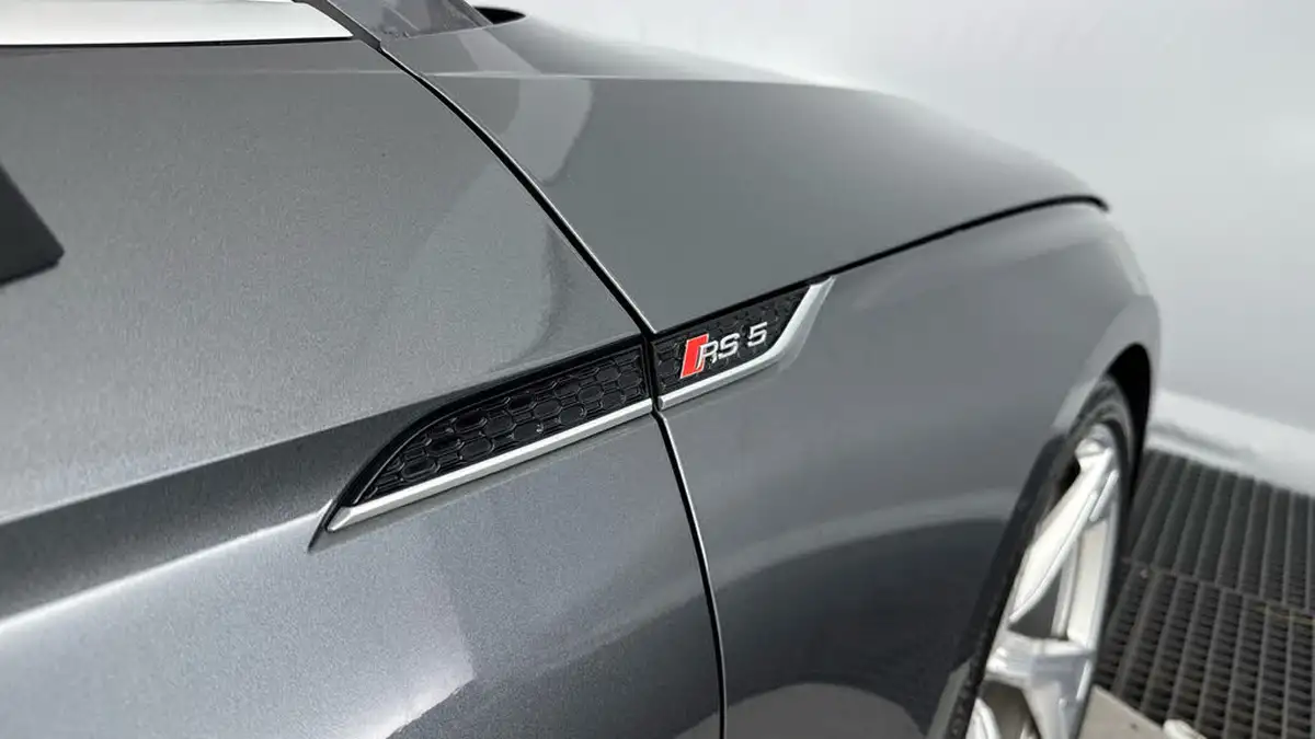 2022-audi-rs5-29-tfsi-coupe-2d-big-28