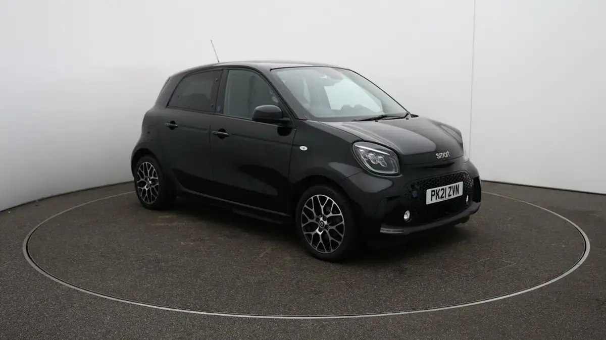 2021-smart-forfour-eq-exclusive-big-42