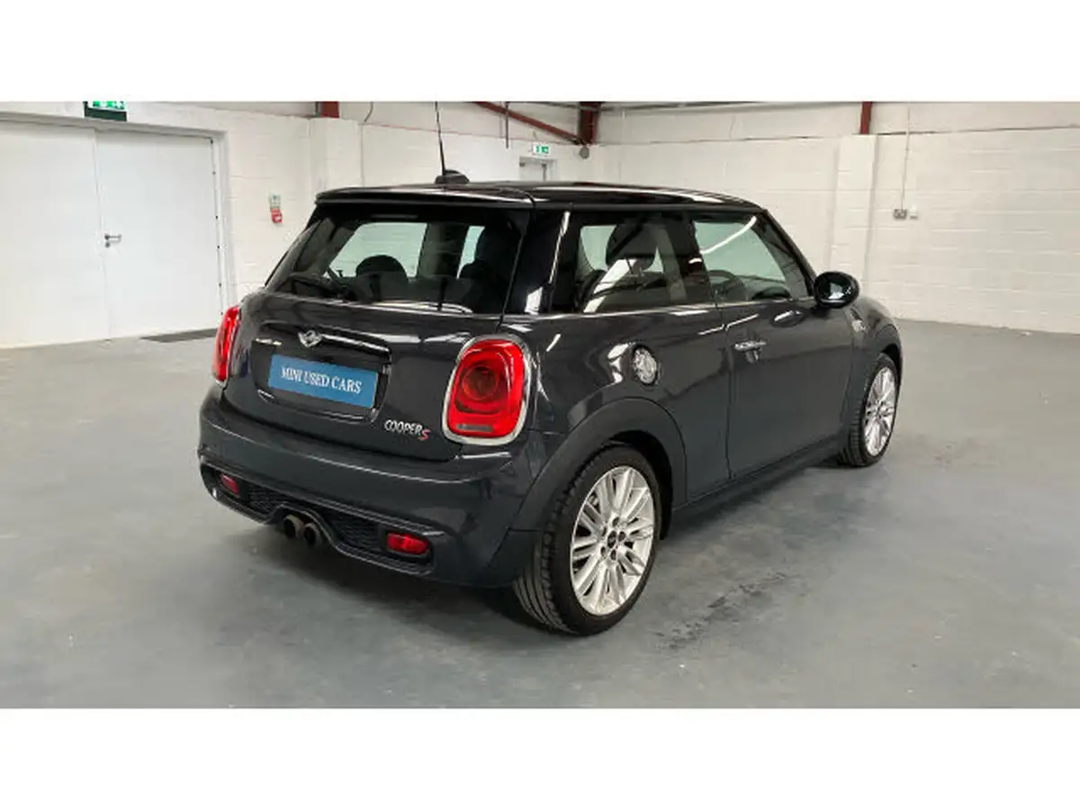 2017-mini-cooper-20-cooper-s-ss-hatchback-3d-sport-auto-big-47