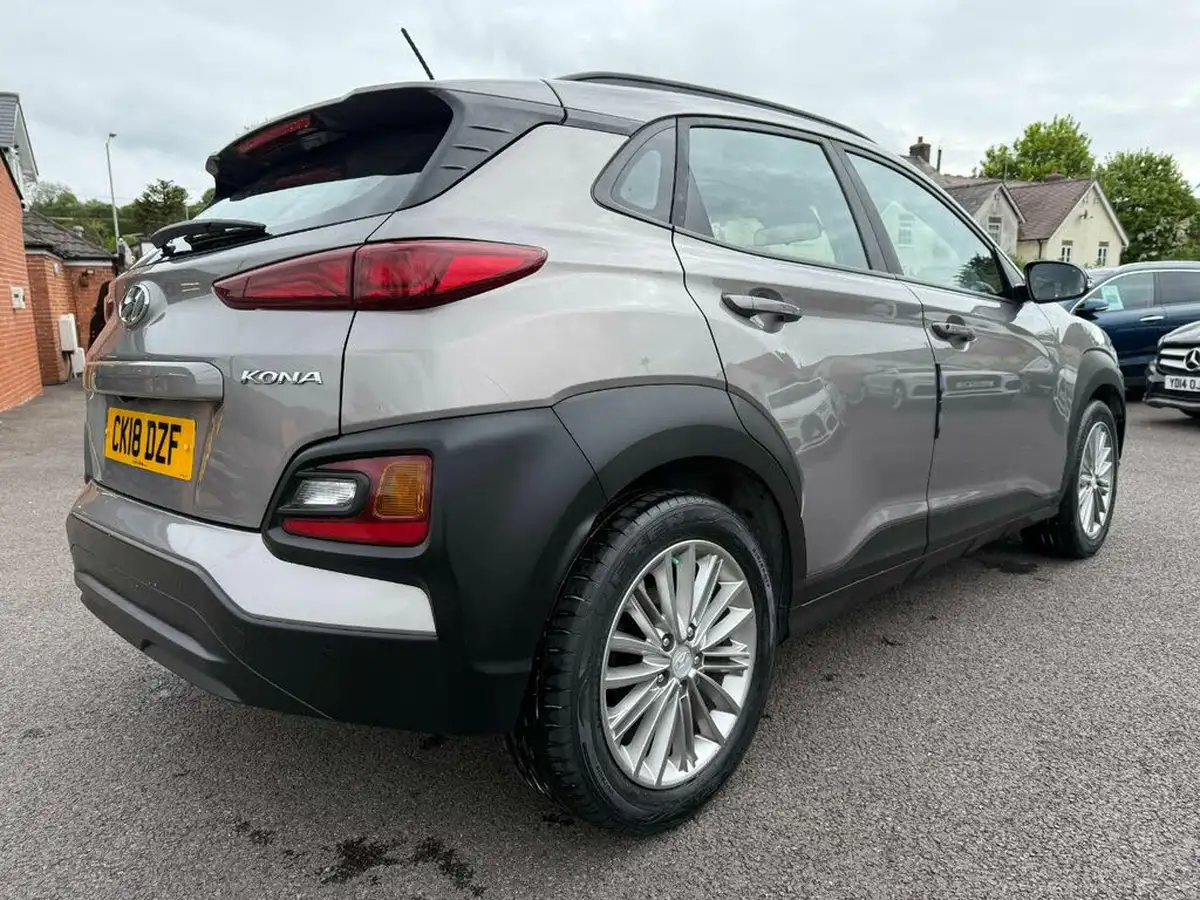 2018-hyundai-kona-10-t-gdi-se-big-3