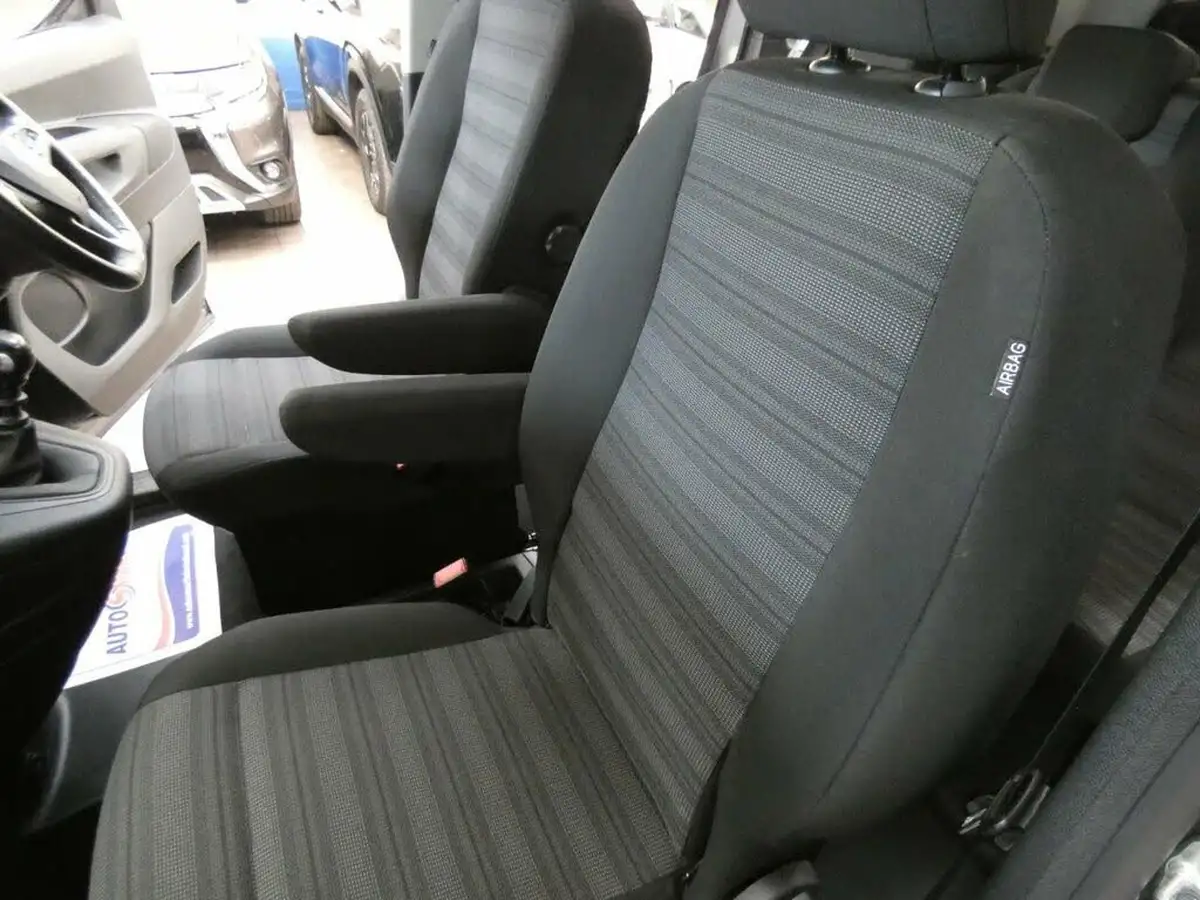 2022-vauxhall-combo-life-15-se-xl-100ps-big-44