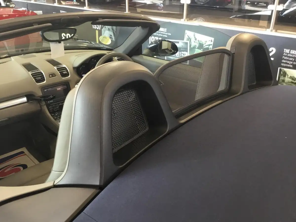 2014-porsche-boxster-27-pdk-big-16